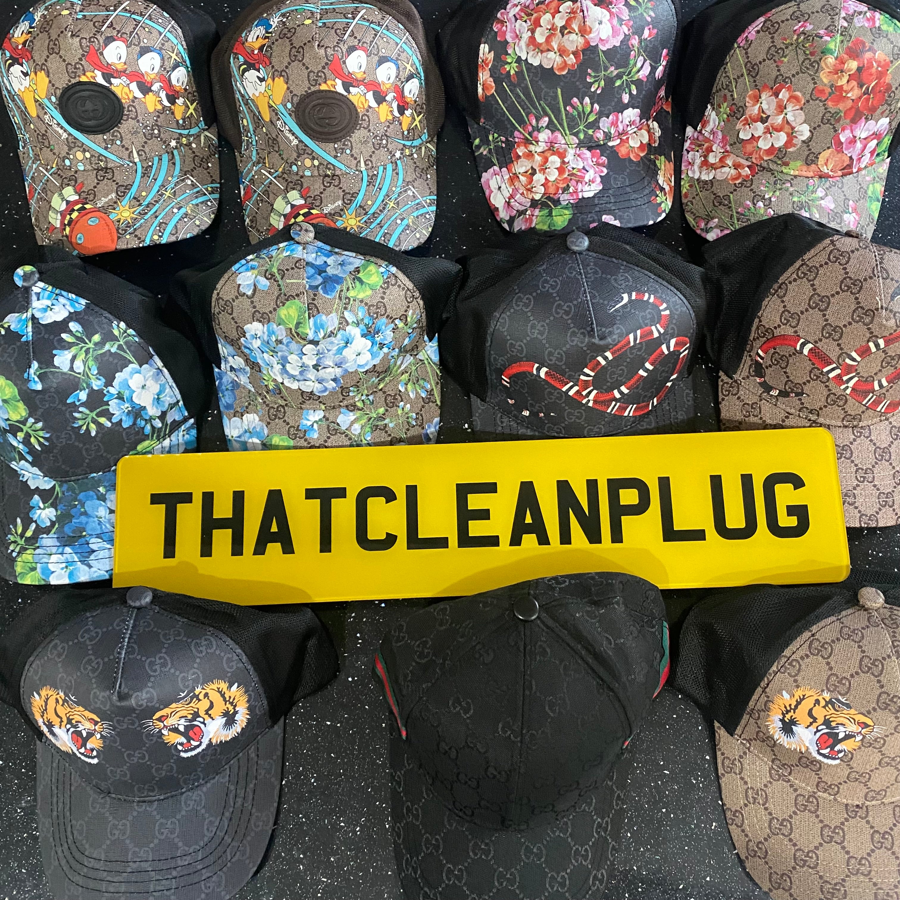 Caps