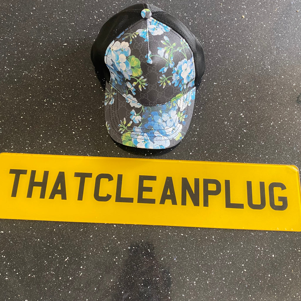 Black Cap (Blue Flower)