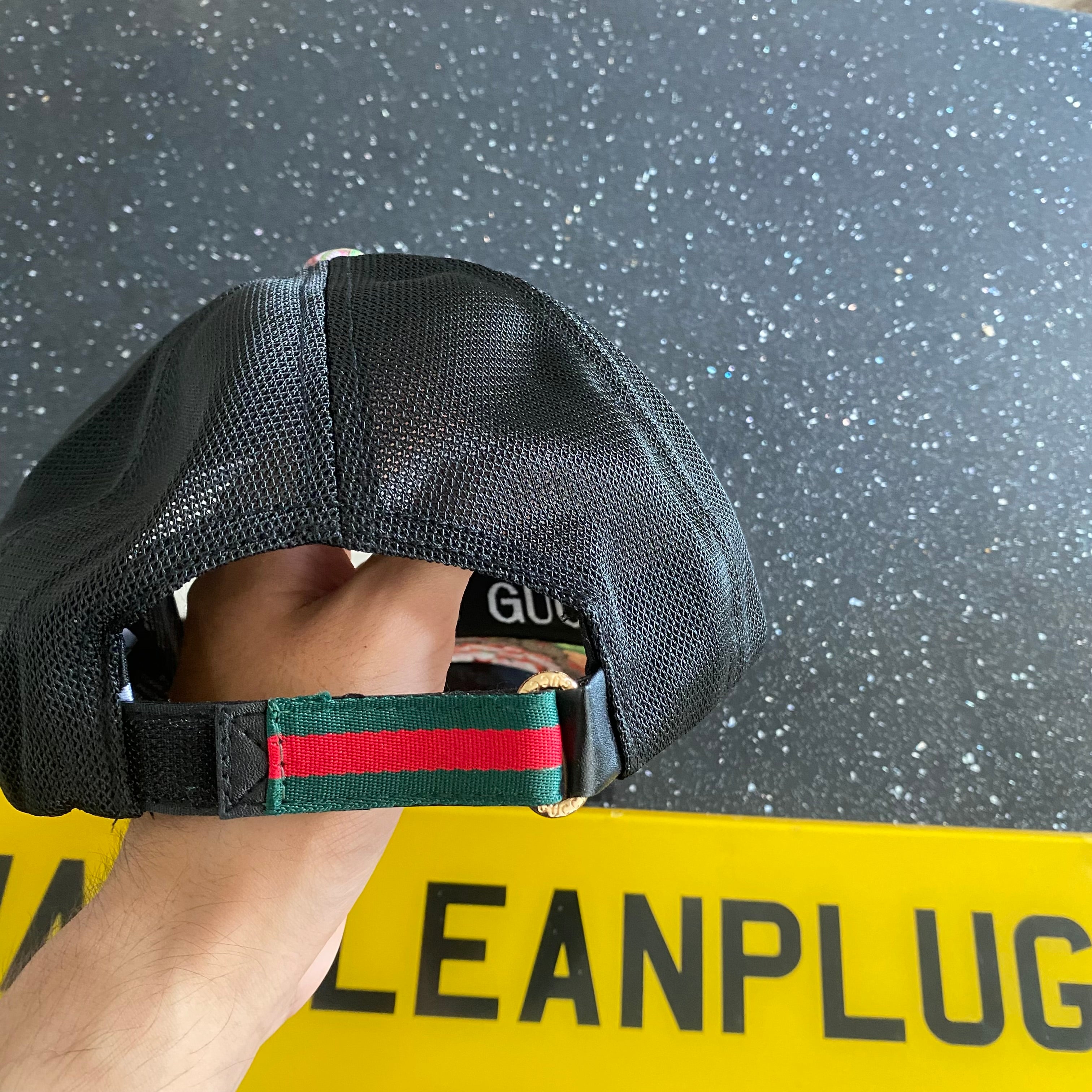 Beige Cap (Red Flower)